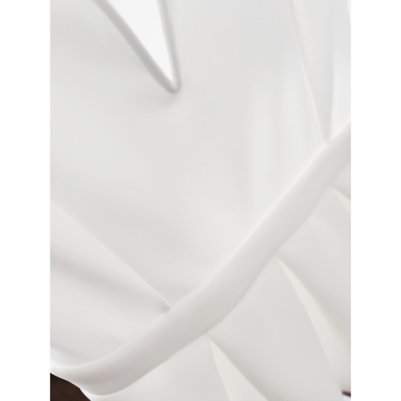 CHARLOTTE RUSSE white heart back dress - Picture 4 of 4